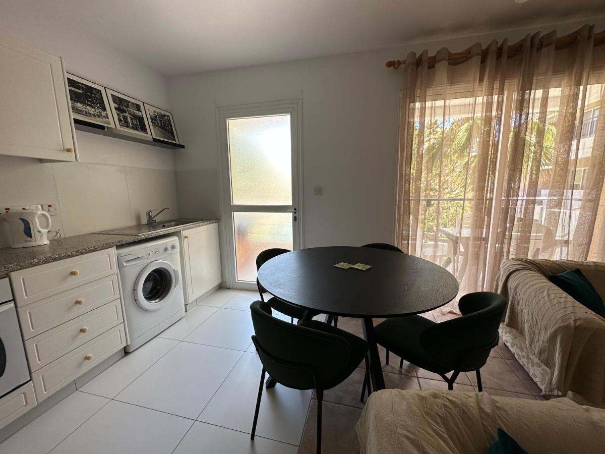 Kato Paphos Apartment 外观 照片